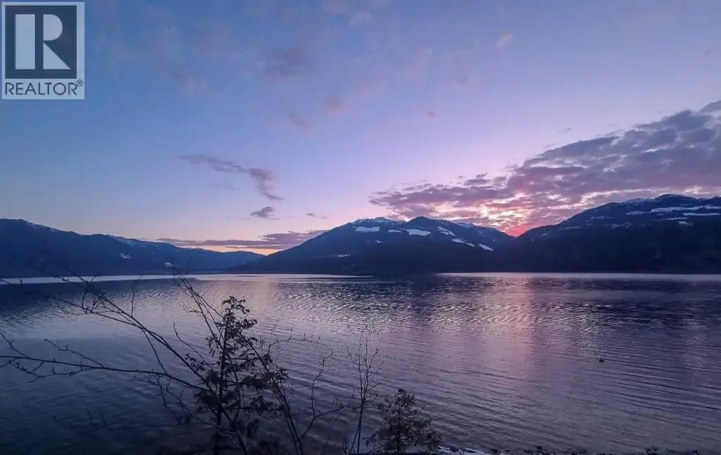 Lot 14 Walkers Lane, Kootenay Bay